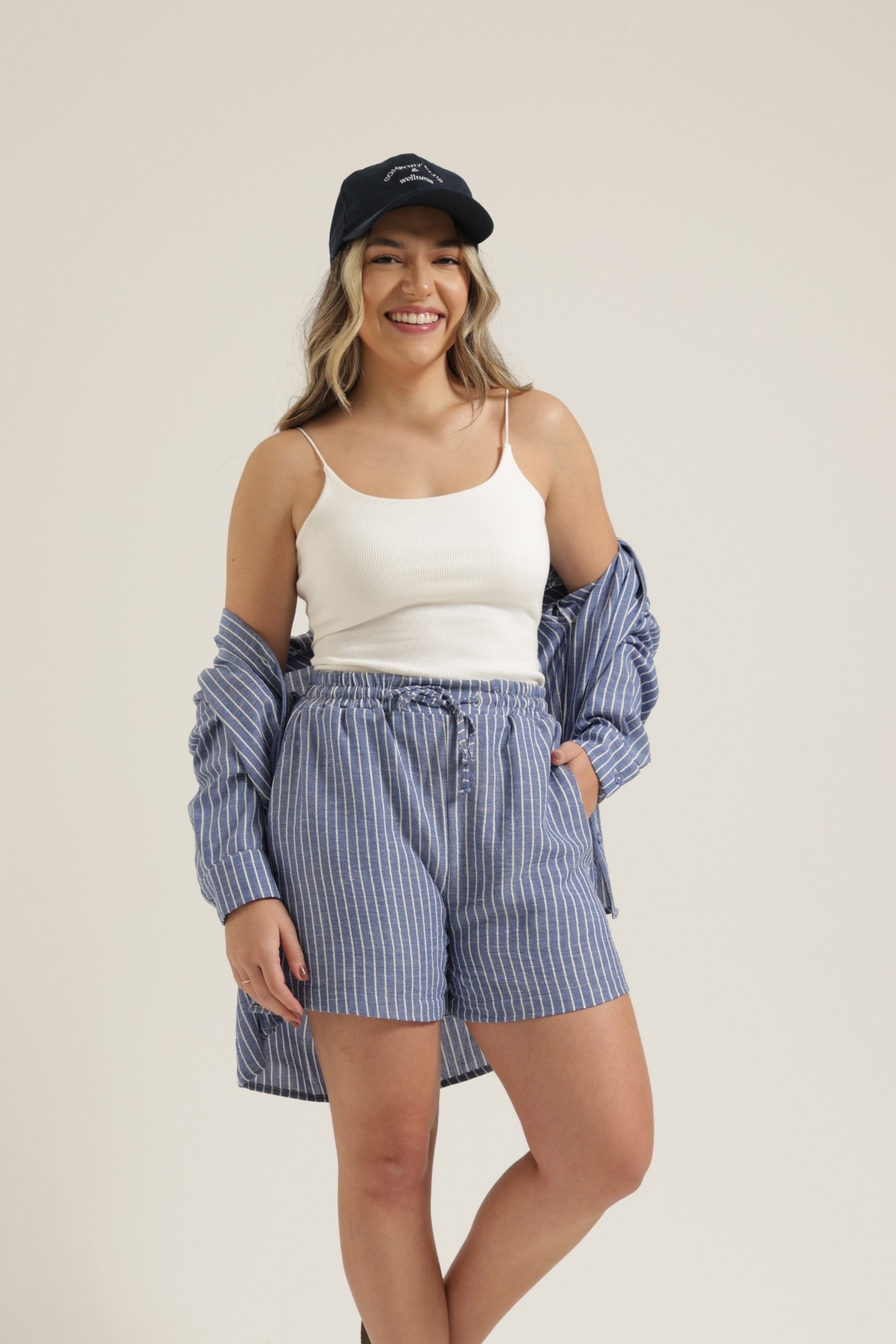 Short Listrado Ema Navy - ZALMY